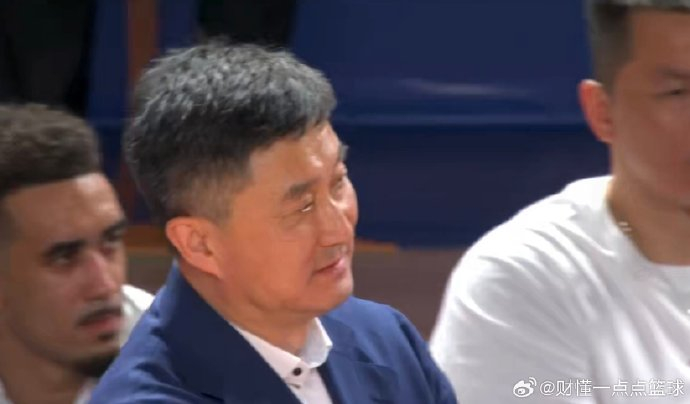 关于广东队主帅战术老练，带领球队征服对手的信息